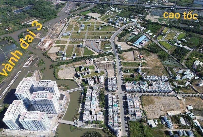 Góc 2 mặt tiền đẹp hiếm có thông trực tiếp song hành vành đai 3