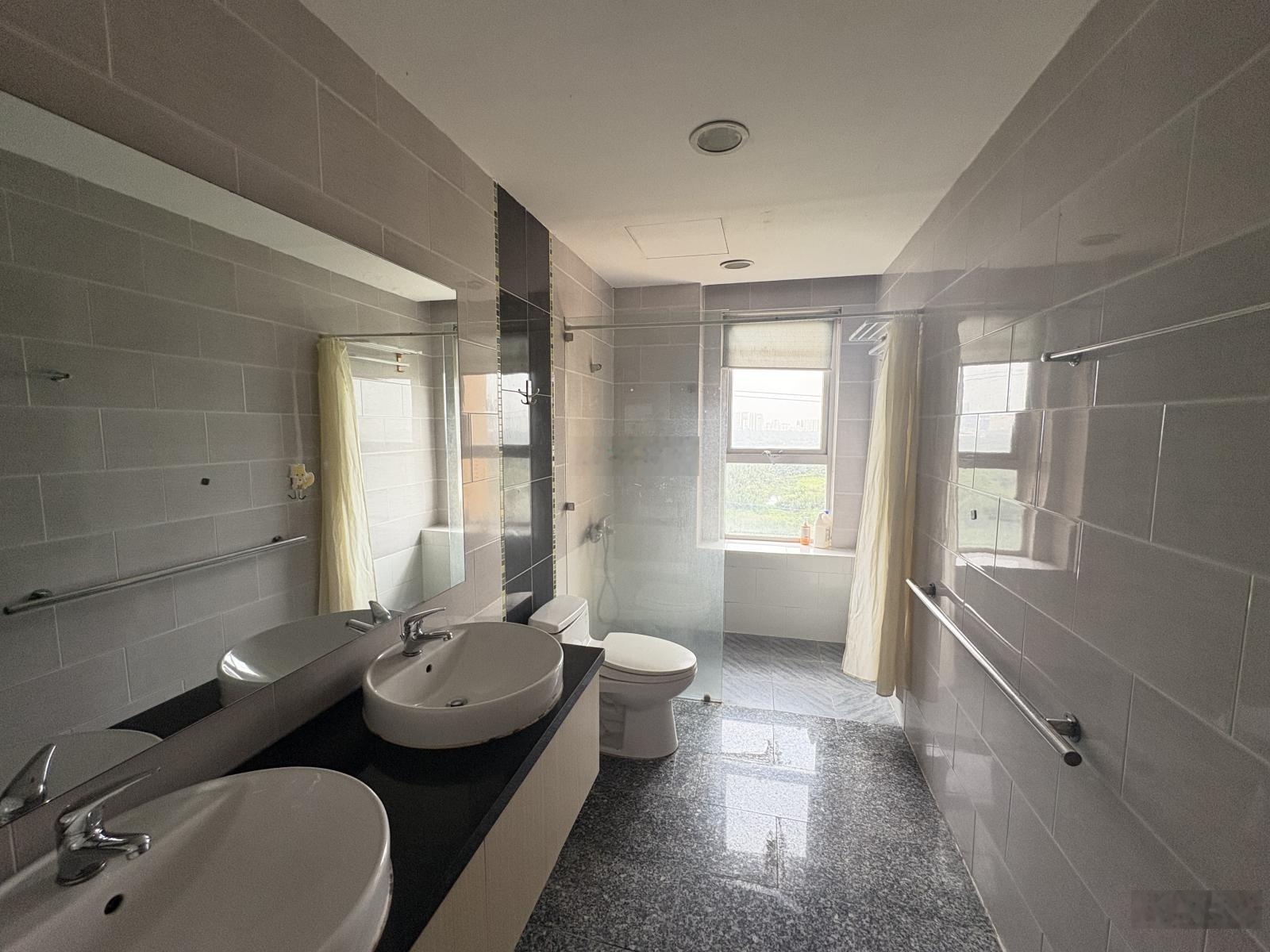 Cho Thuê 3PN2WC Dragon Hill 1, 12tr5/tháng. LH 0938985188