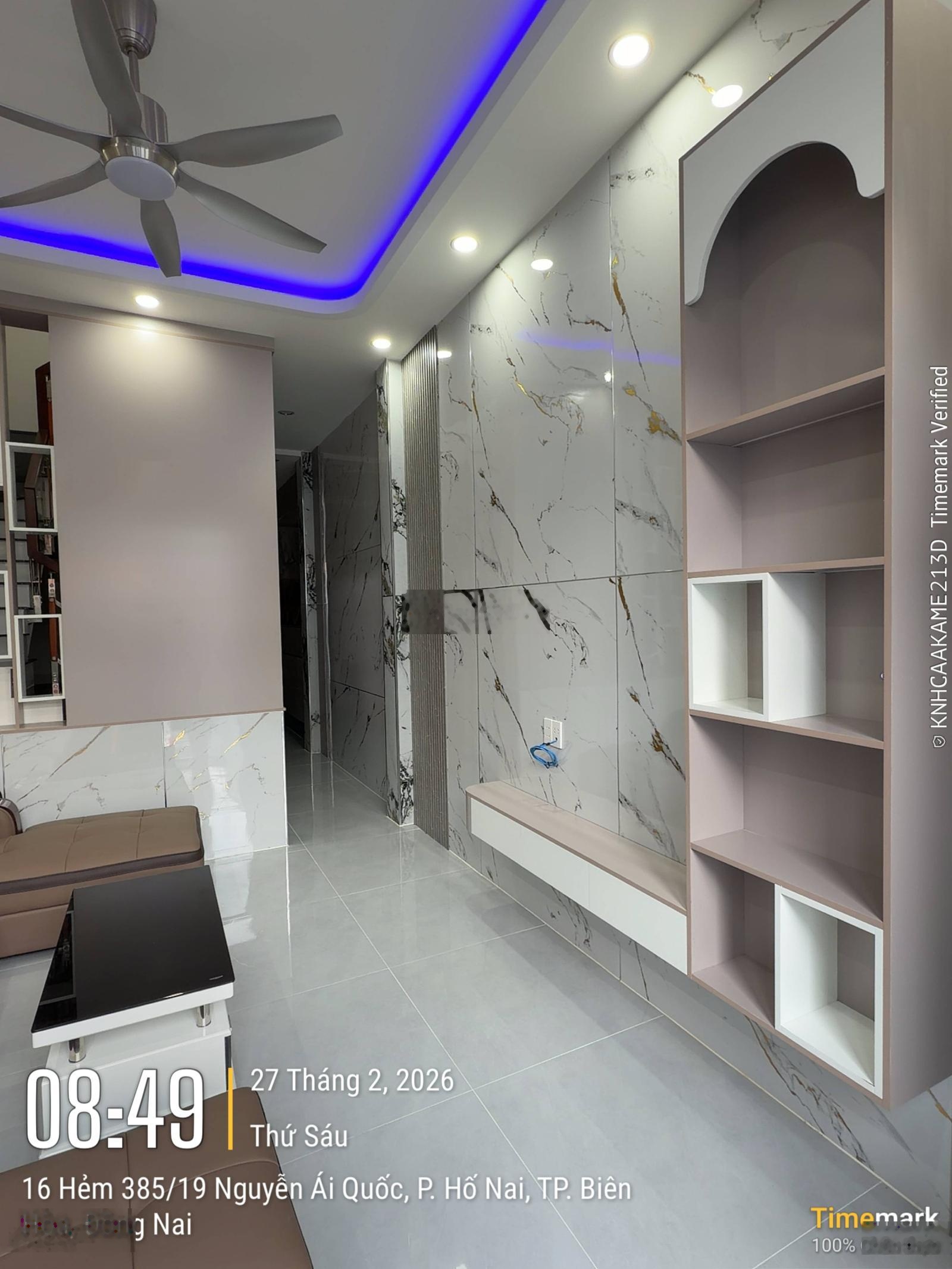 Nhà phố 1 trệt 1 lầu hoàn thiện - Phường Long Bình ( mới )