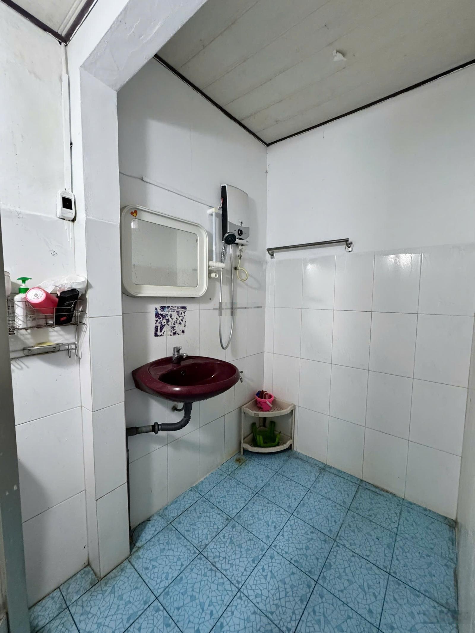 Nhà phố cạnh đường Lê Hồng Phong, phù hợp xây biệt thự, căn hộ cho thuê