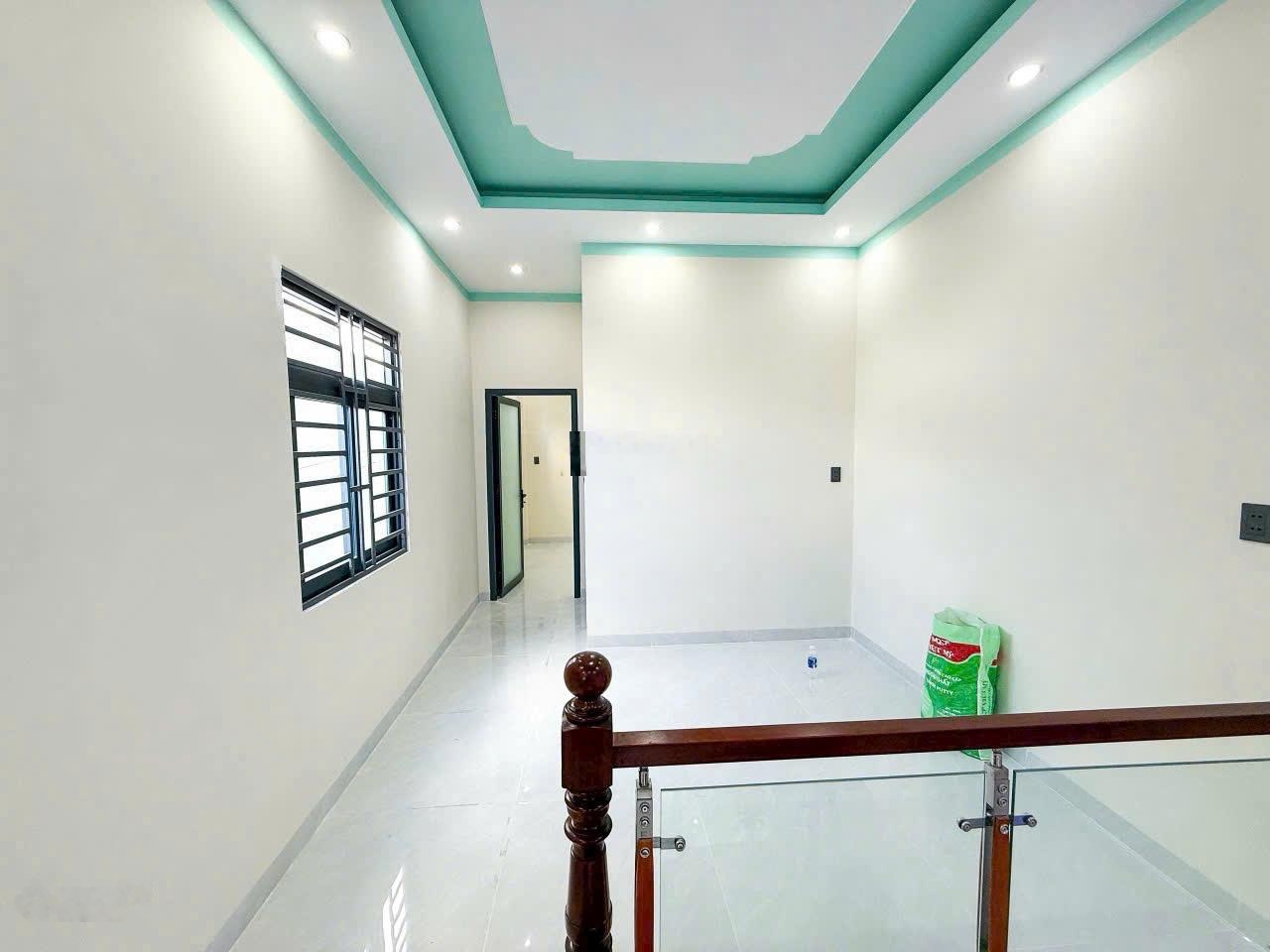 Bán nhà lầu, gần chợ Phúc Hải, Tân Phong, SR,TC, đường oto chỉ 3,2 tỷ