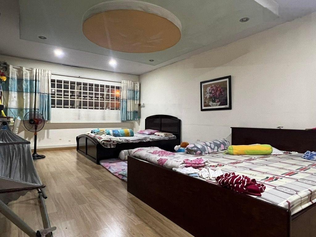 Bán nhà trường chinh - khu bàn cờ chợ lạc quang, khổ vuông, 4.3x25m, kế chợ, mặt tiền, chỉ 8 tỷ