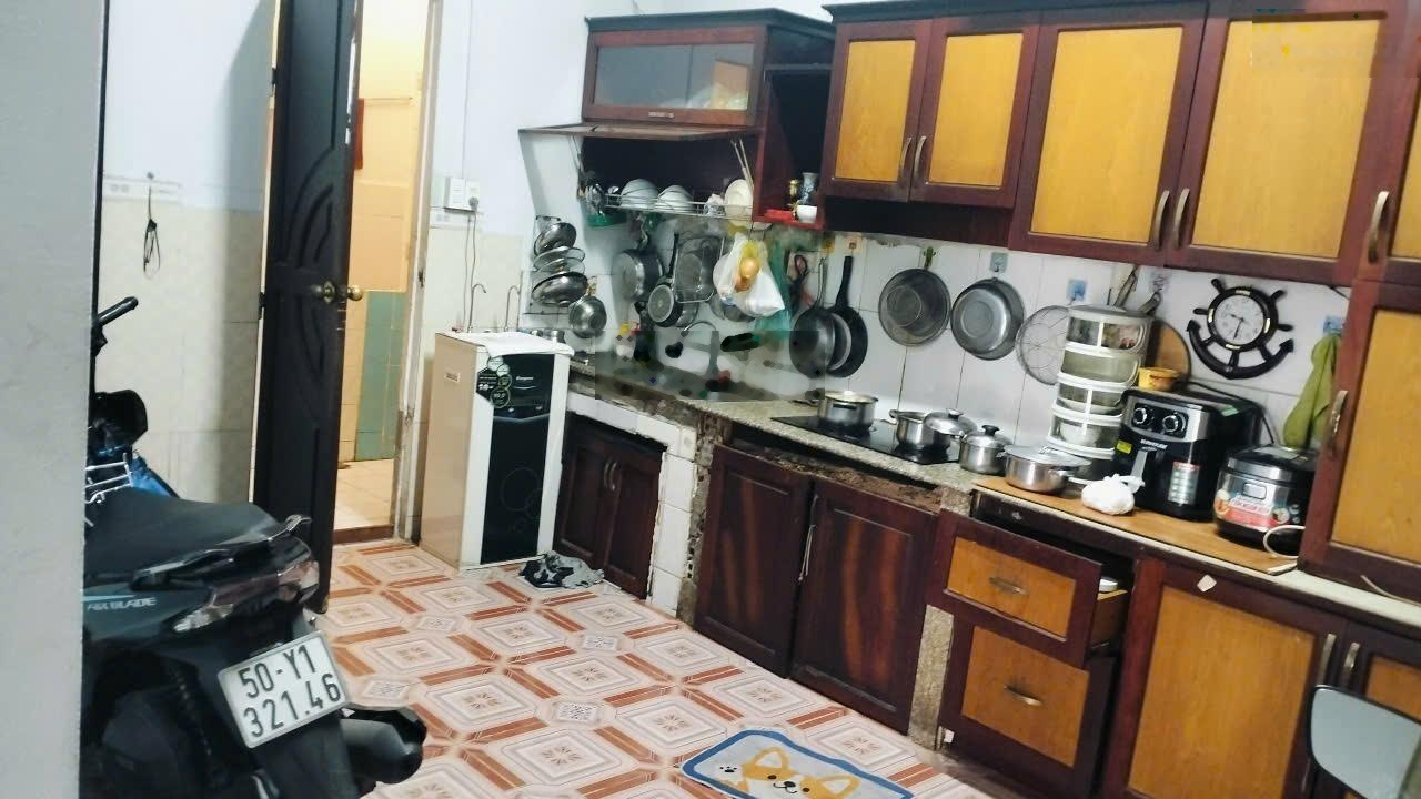 Nhà 10m ra lê thị hà ngay trung tâm hóc môn 90m mặt tiền đường nhựa 8m giá 5.7 tỷ