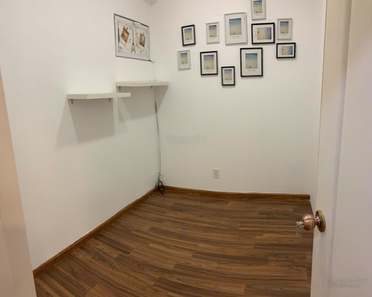 Bán căn hộ Ehome3, 2pn 1wc, nhà đẹp. Liên hệ : 0906325333