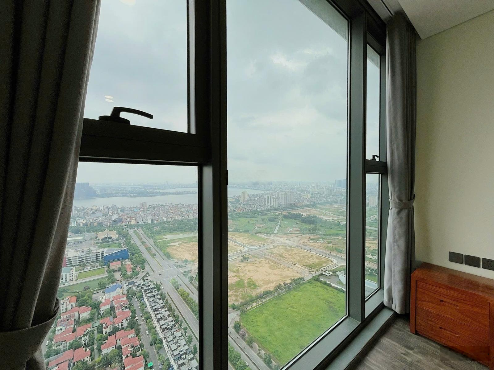 Chủ dễ tính cho thuê Chung cư Han Jardin 3PN. 2WC, 32 triệu vào luôn tầng 4x