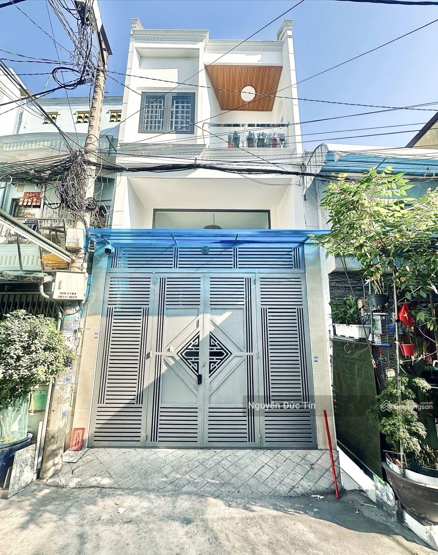 GẤP! GIẢM 200 TRIỆU CHỈ CÒN 5.7 TỶ - Anh hàng xóm ngộp bank BÁN GẤP nhà 3T, HXH ngay Lê Văn Quới.