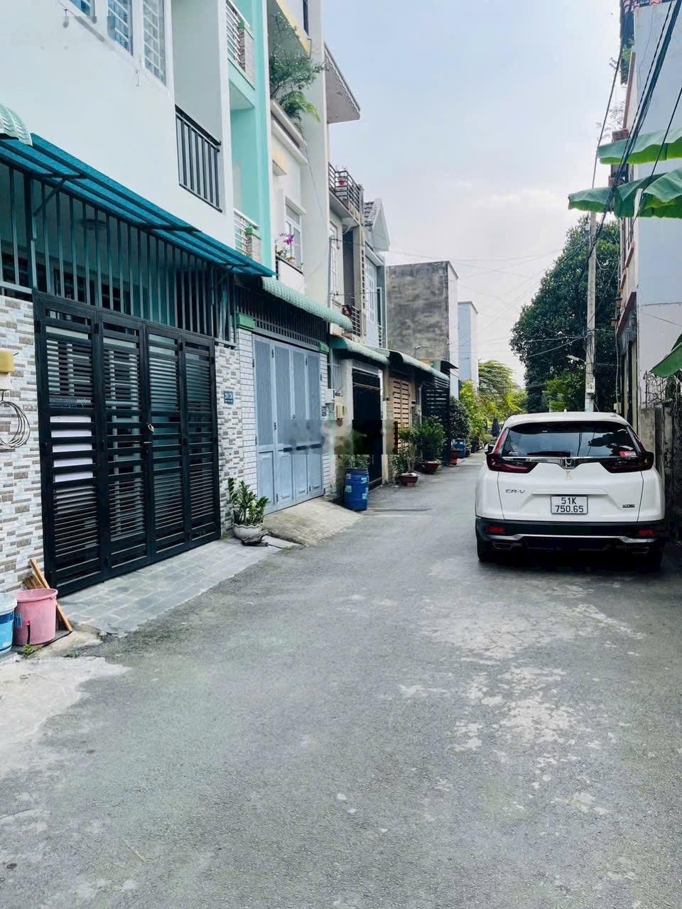 Nhà hẻm oto đường Tam Bình gần chùa Vạn Đức bệnh viện thủ đức sổ hồng riêng