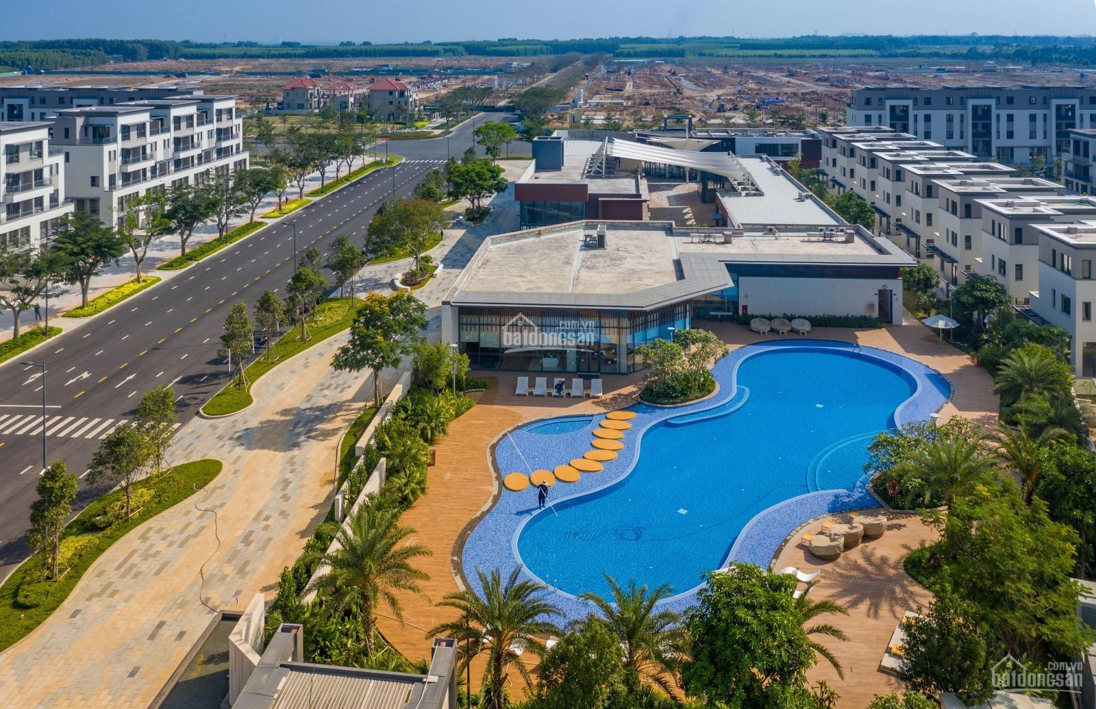 Bán căn Big Town diện tích 6,3x17m thuộc dự án Swan Park Nhơn Trạch Đồng Nai, giá 5,4 tỷ