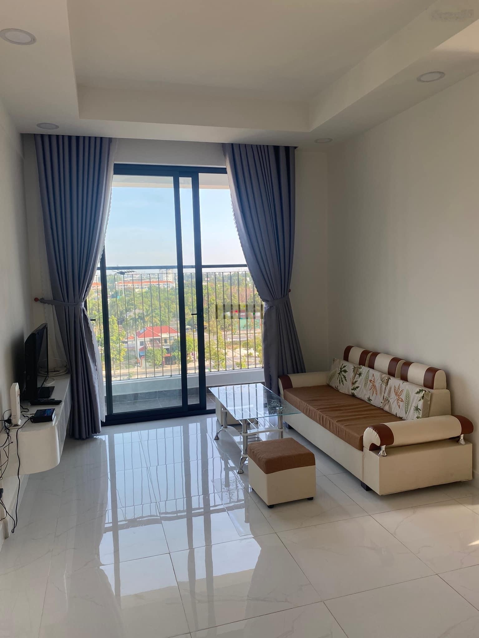 Bán căn Osmi, nhà full nội thất, 1PN - giá: 1tỷ690 ( bao sổ)