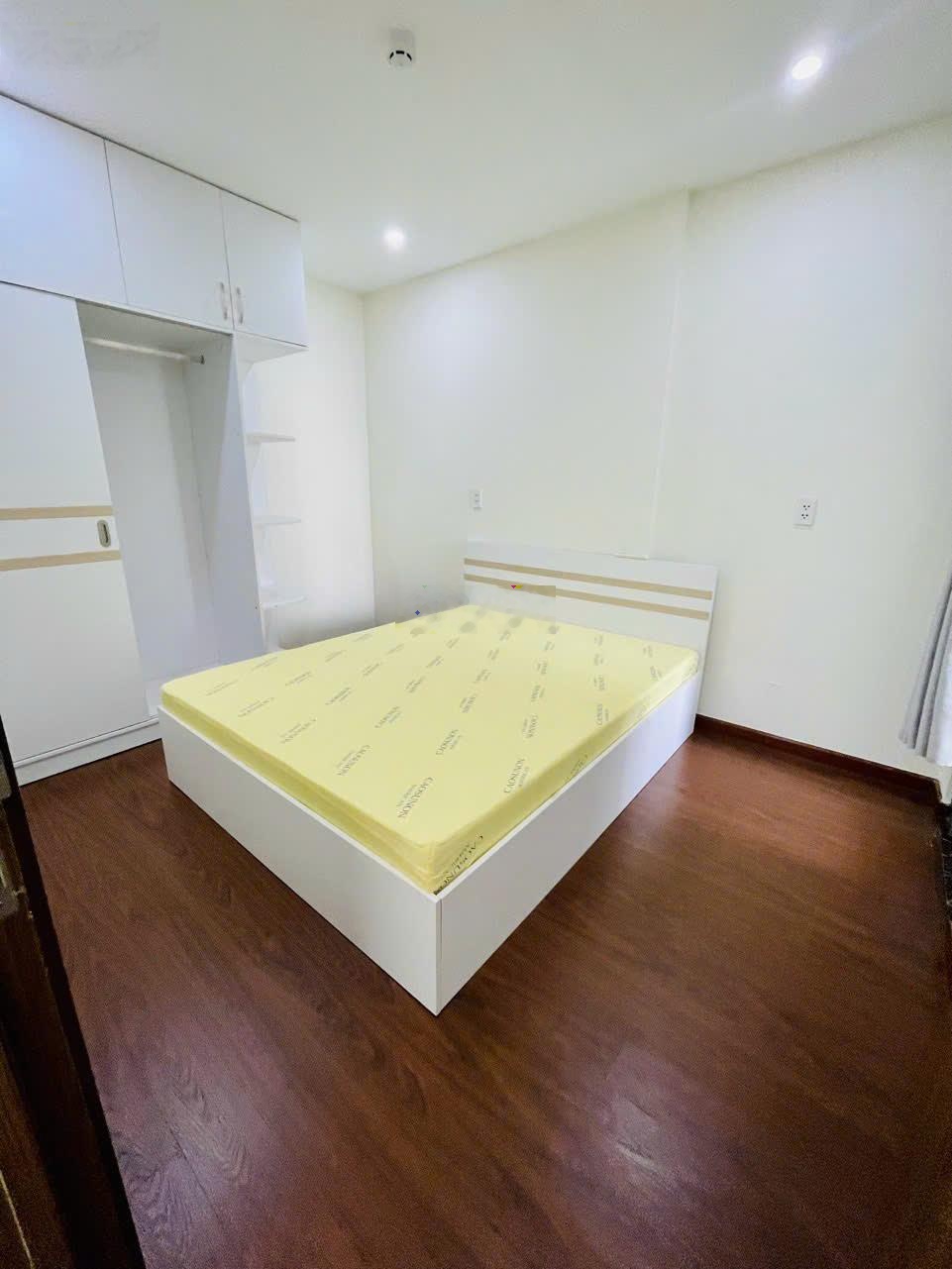 Cho thuê căn hộ Goldora Plaza, 13 triệu VND, 78m2, 3PN, 2WC