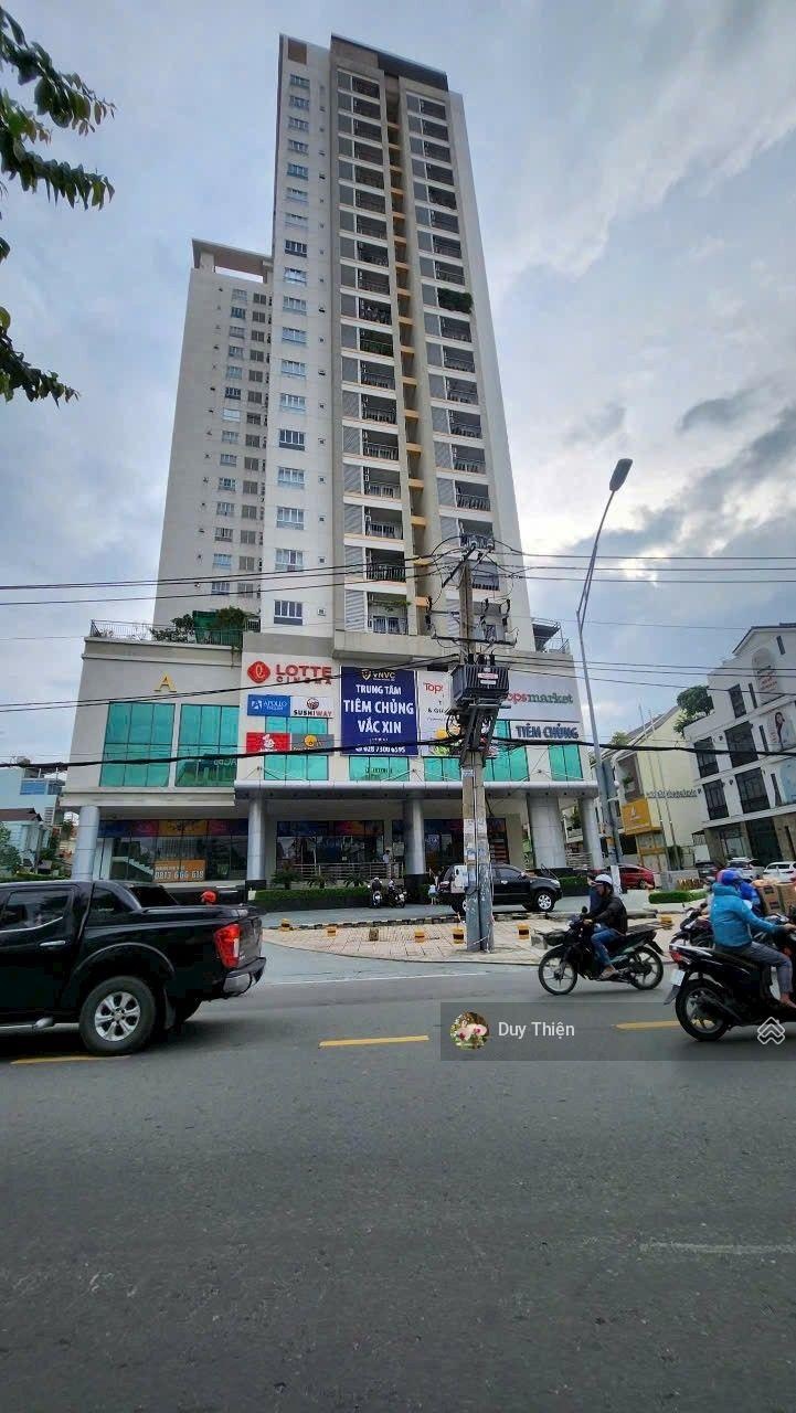 Cho thuê nhà MT Đường Đặng Văn Bi, TP Thủ Đức, Dt 7x18 1 hầm 4 tầng. Giá rẻ. LH 0901686298. Mr Thao