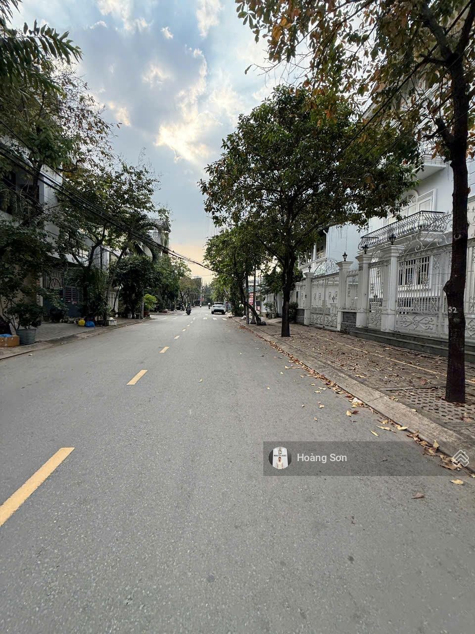 Cần bán lô đất biệt thự 12x19m KDC Tân Quy Đông, Q7 ( sổ hồng riêng ) Giá tốt 158tr/m2