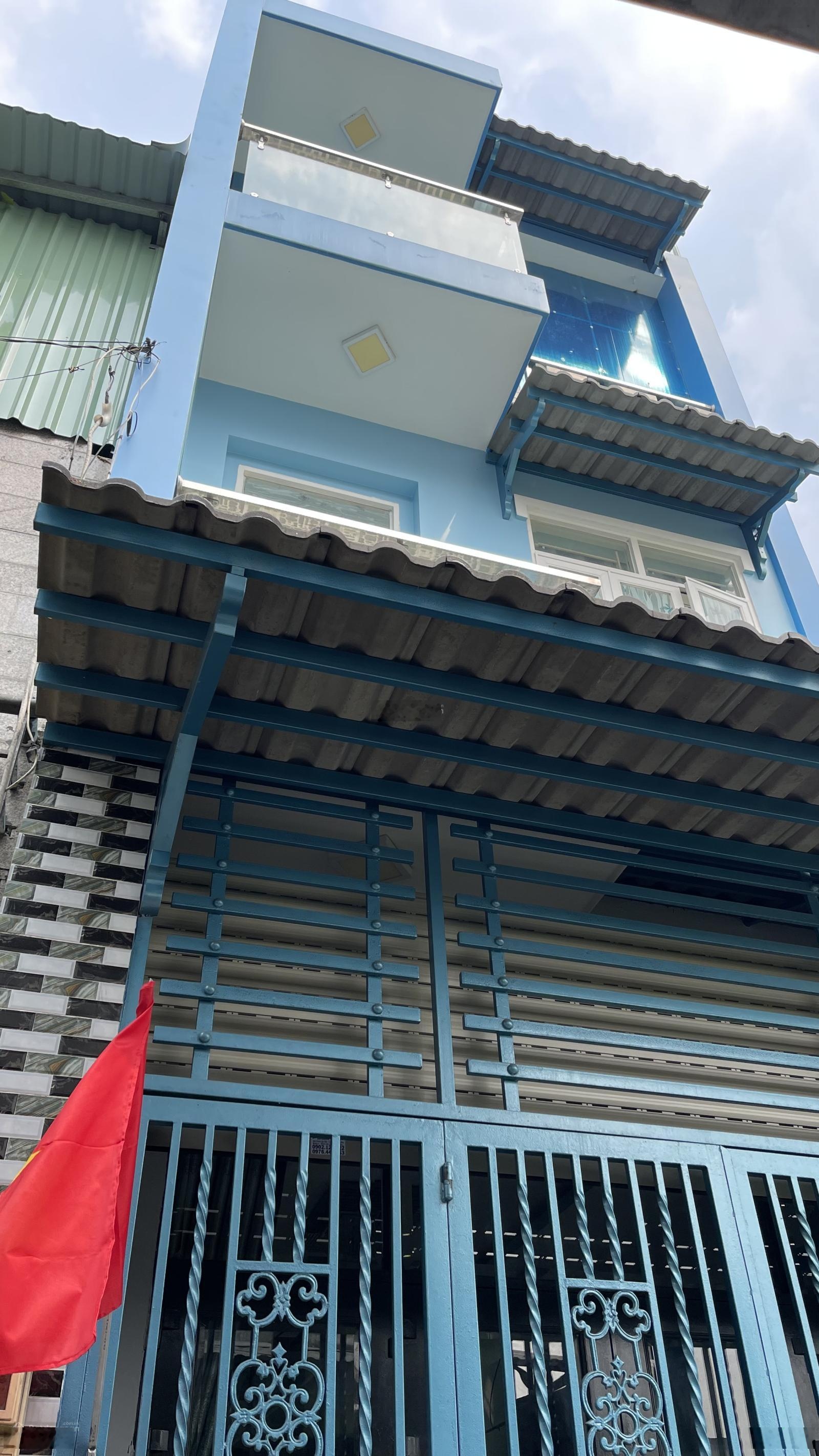 Chỉ 5 tỷ dt 56m2 nở hậu 3 tầng 4pn đường bình thành khu dân cư vĩnh lộc