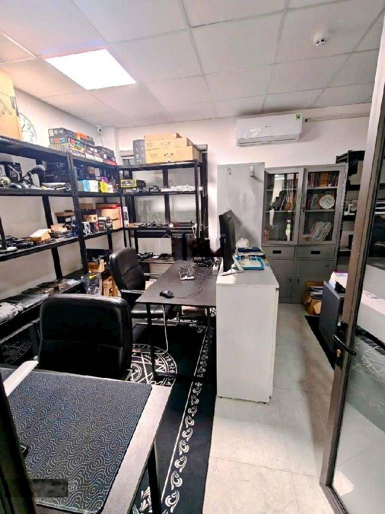 Siêu phẩm Phân lô quân đội khu VIP Hai Bà Trưng 8T thang máy ô tô ngủ trong nhà doanh thu cao