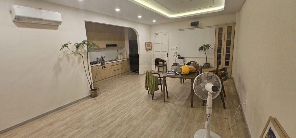 Bán nhà chung cư 123. ông ích khiêm. p5.q11. giá 4,5 tỷ.