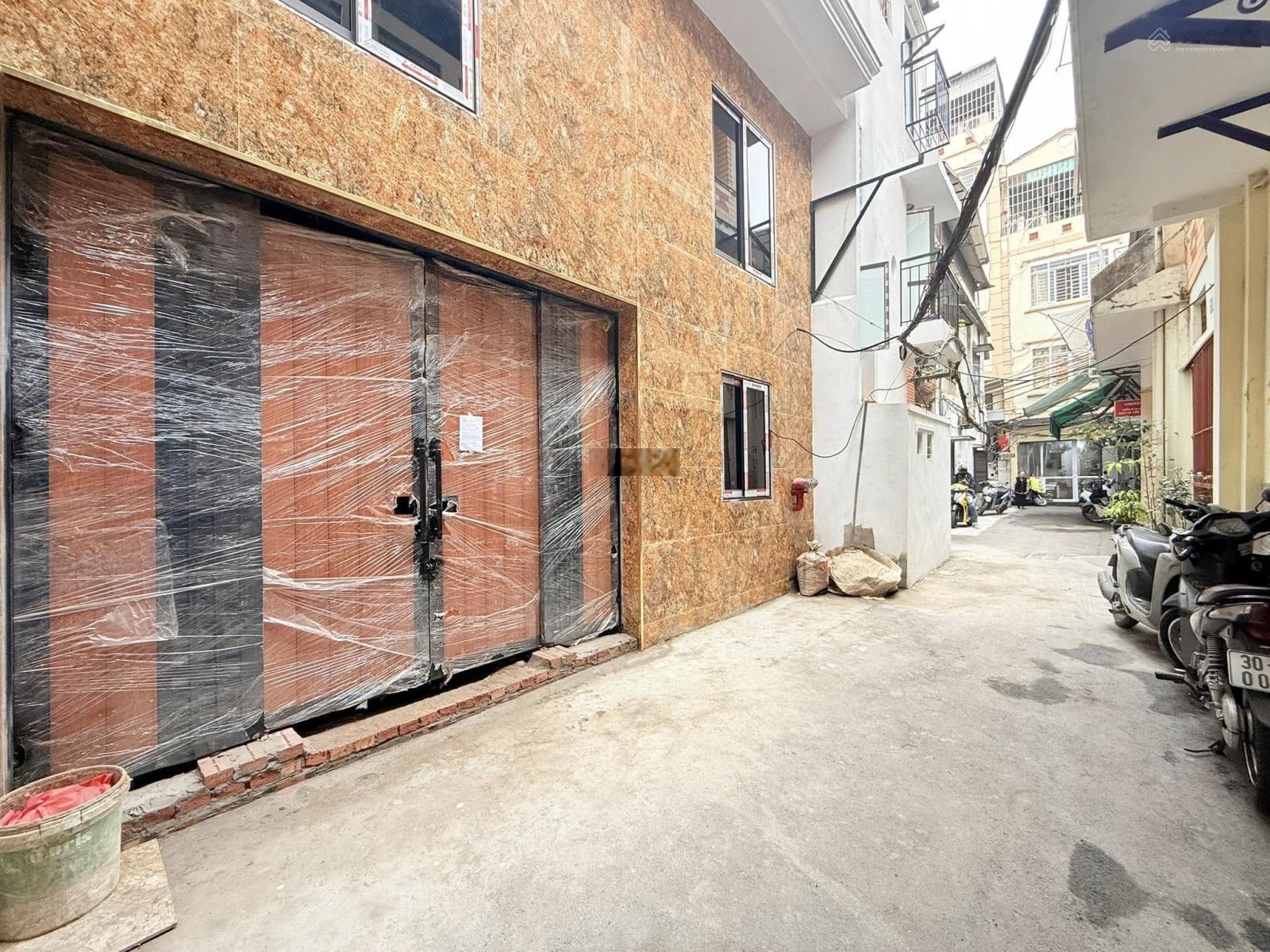 Bán nhà ngõ hoàn an ( lê duẩn ) đống đa dt 67m x 7t x mt 6m giá 24 tỷ có thương lượng