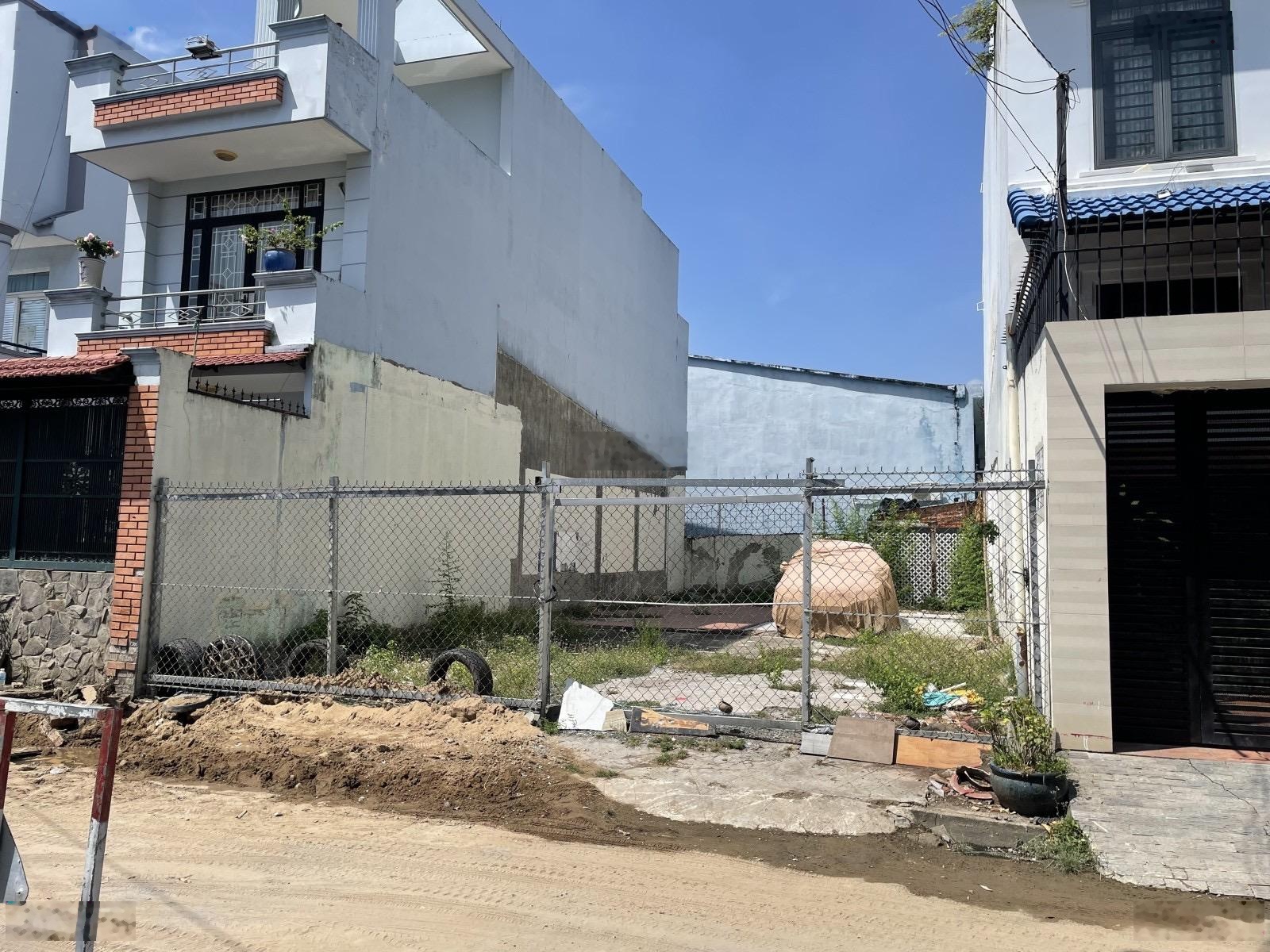 Đất sát mặt tiền Phạm Văn Đồng Hiệp Bình Chánh Thủ Đức. Gần GiGamall DT: 8 x 19 Chỉ 15Tỷ