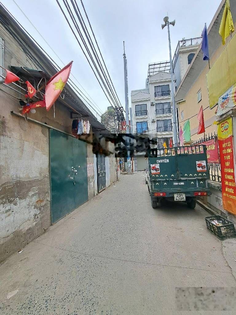 Nhà Cấp 4 giữ tiền, sổ đỏ riêng, chuẩn 1 nhà ra mặt phố, 57m, quanh 9 tỷ