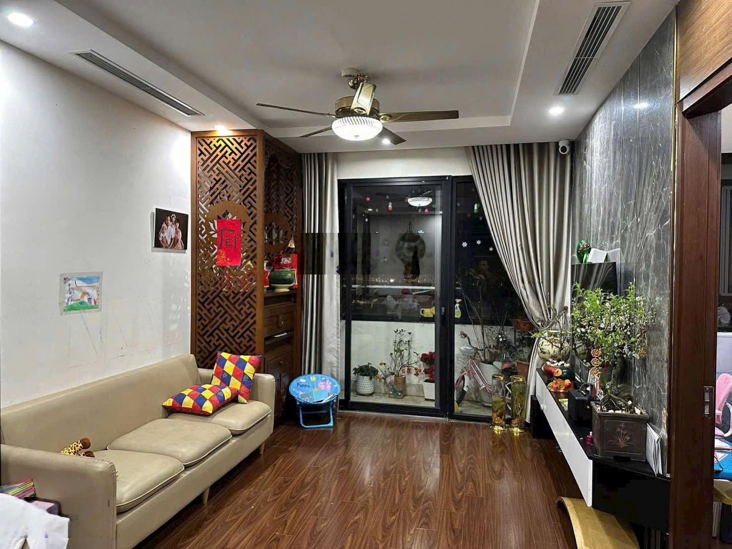 Chính chủ bán CHCC CT2A - 34 Hoàng Cầu - 60mx2pn - giá đẹp - hàng hiếm nhất khu 0852349636