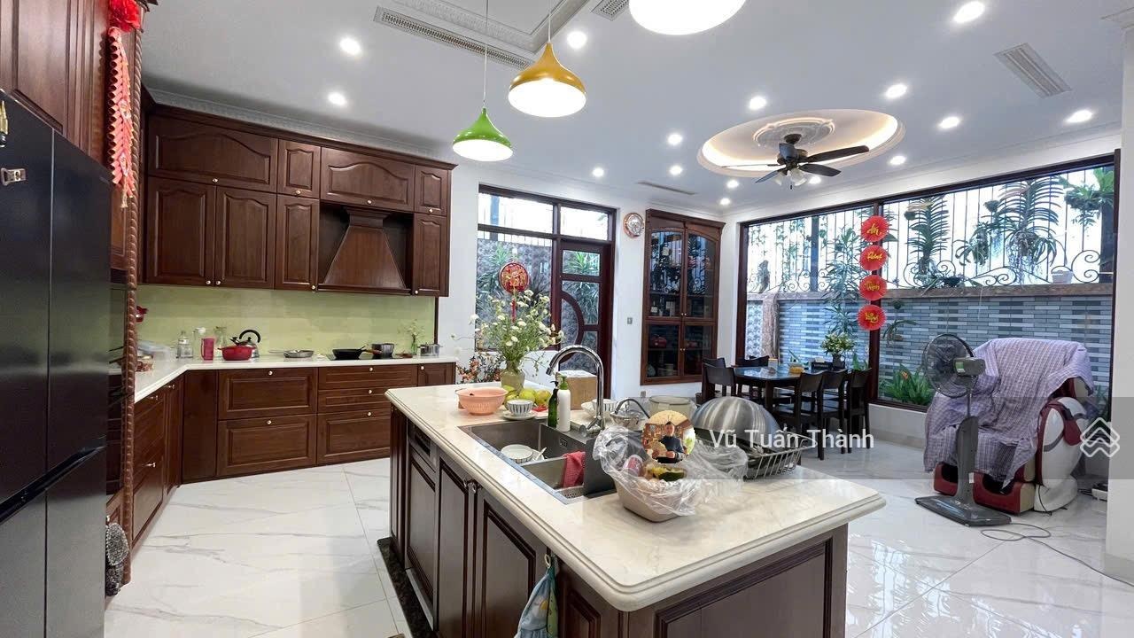 Chỉ quanh 30 tỷ có cơ hội sở hữu biệt thự lô góc hiếm có làng việt kiều châu âu-đẳng cấp đại gia