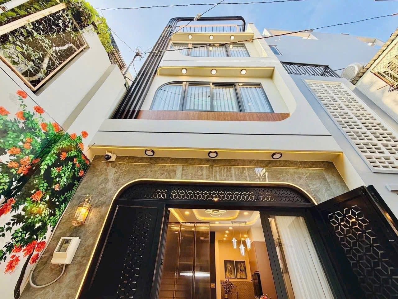 Siêu phẩm mới về, đường Ngô Tất Tố-Bình Thạnh. Giá 3Tỷ990/74,3m2, cho thuê 23tr. Gần chợ Thị Nghè.