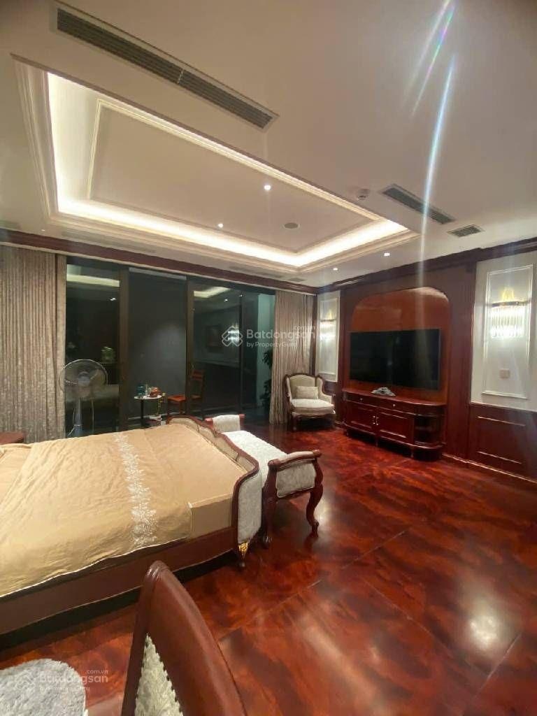 Hồ tùng mậu thông sàn kd 57m mt 6m TM giá hơn 16 tỷ