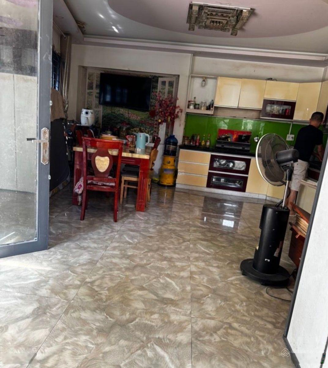 Ngộp thật sự: 8,1 tỷ. Căn góc k lộ giới vip Tân Sơn Nhì. 4 tầng. 4PN.Dt: 56m2. Nở hậu, Ở là ghiền