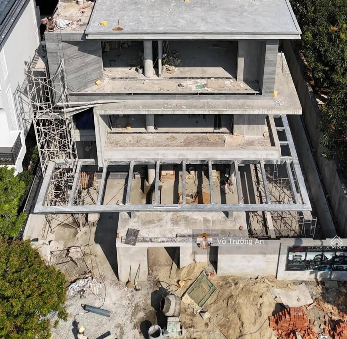 Rất thích hợp xây biệt thự - khu vip chỉ có 18 nền - khu bên sông gigamall thủ đức