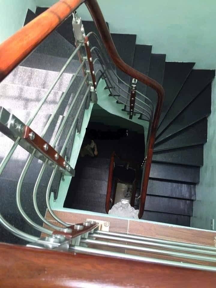 Bán nhà dân xây đường Kiều Mai Phú Diễn Hà Nội