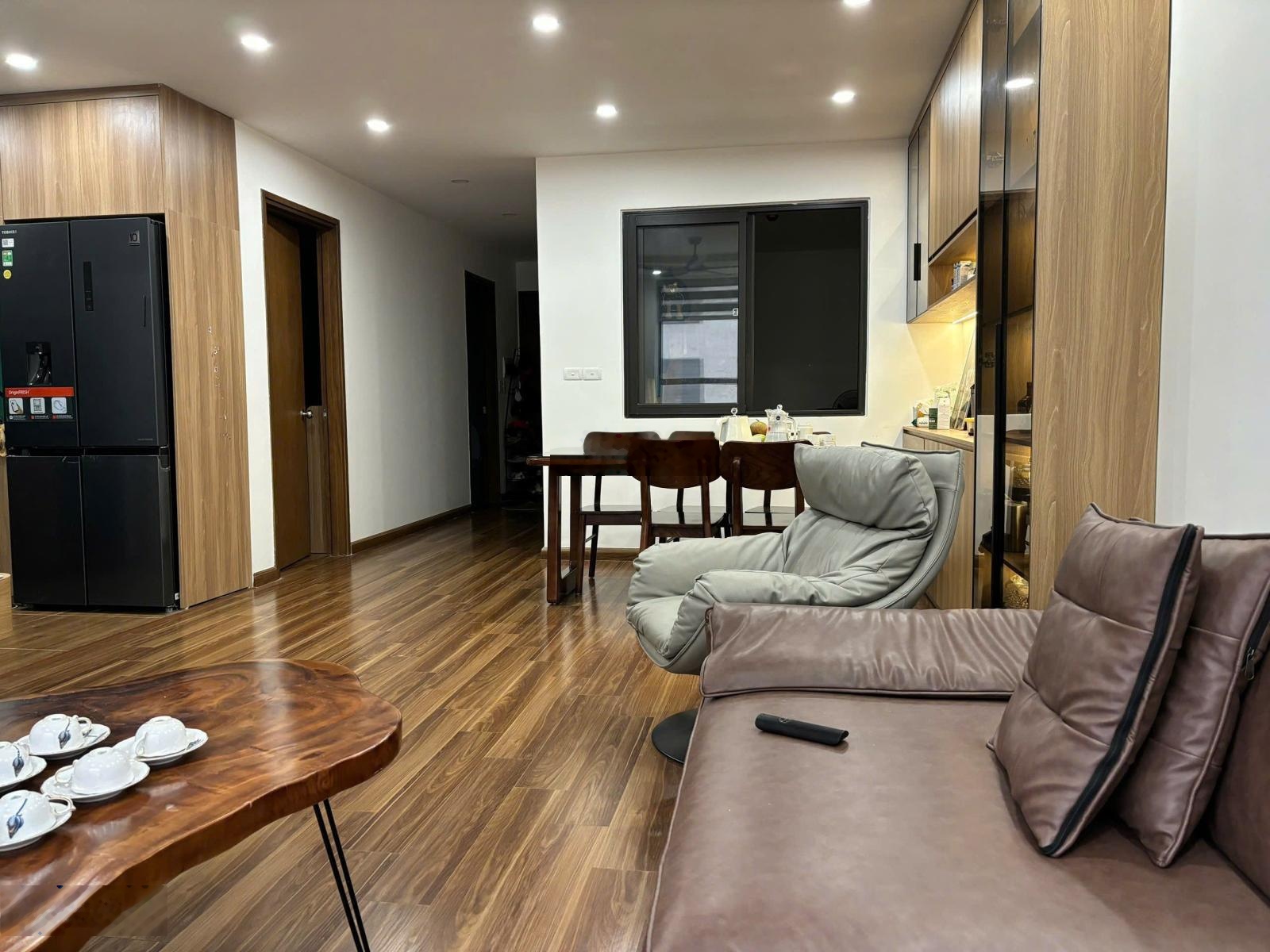 Chuyển công tác cần bán căn 3 ngủ, mới đẹp, thiện chí bán nhanh - CT1 X2 Đại Kim