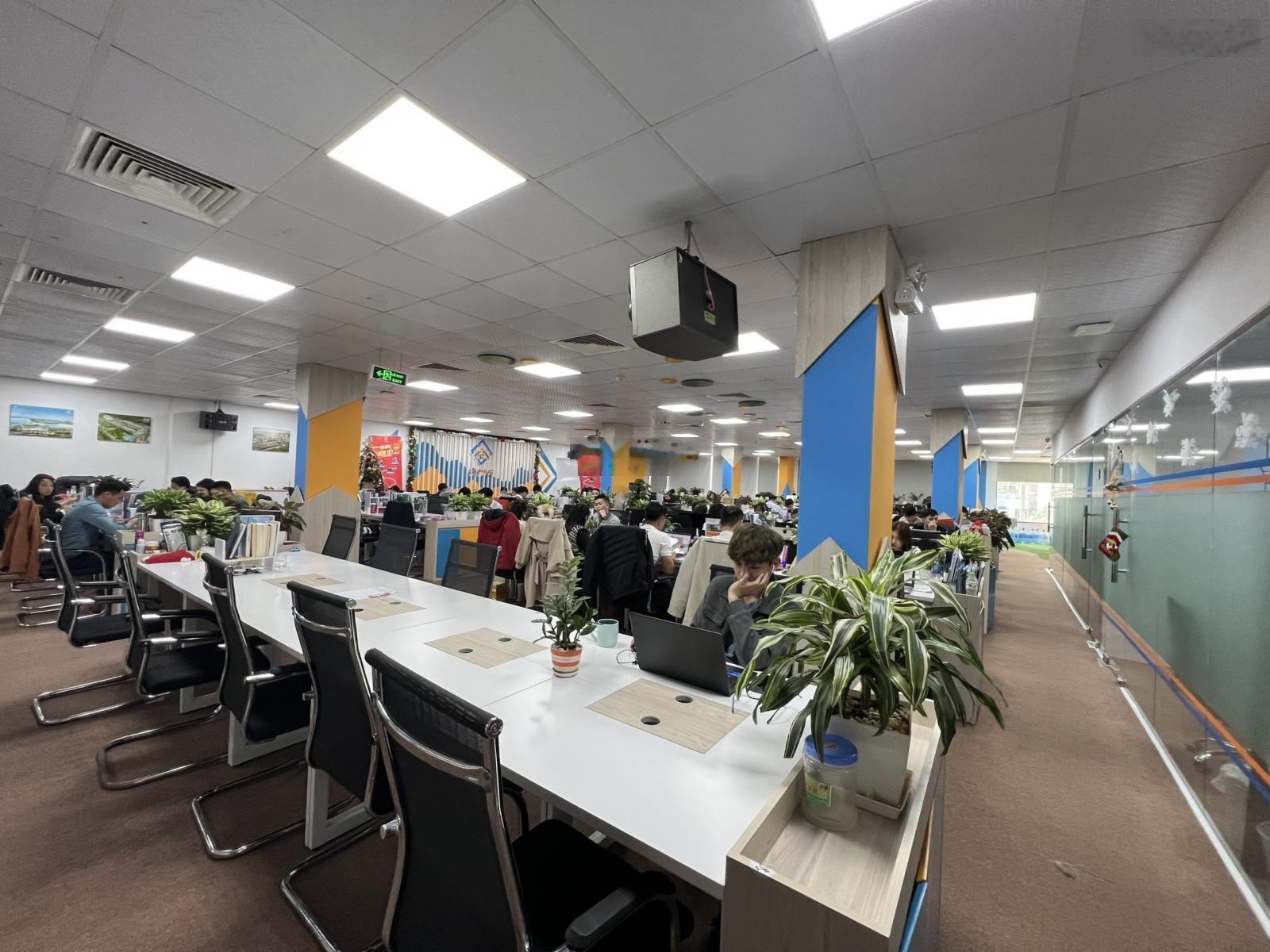 Độc quyền cho thuê văn phòng tòa Samsung gần N01T1, N01T2, N01T3 Ngoại Giao Đoàn giá 216.000đ/m2/th