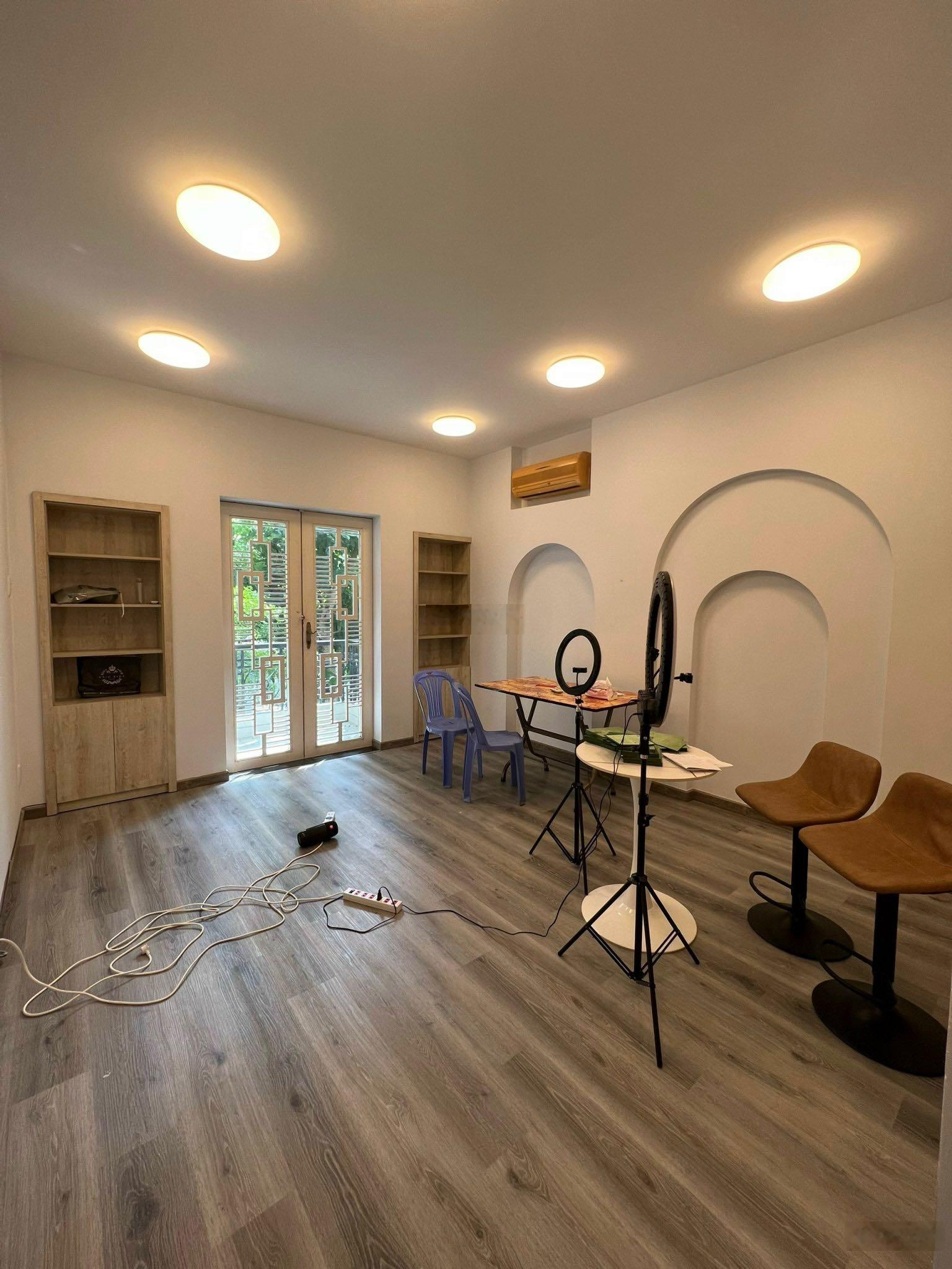 Cho thuê nguyên căn nhà phố đường 32 KDC An Phú Hưng, Tân Phong, Quận 7, 5x19m, trệt 3 lầu, 22tr