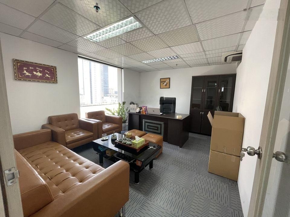 Chính chủ cho thê VP toà PV Oil 148 Hoàng Quốc Việt, 75m2 - 110m2 - 300m2 - 700m2, 200 nghìn/m2/th