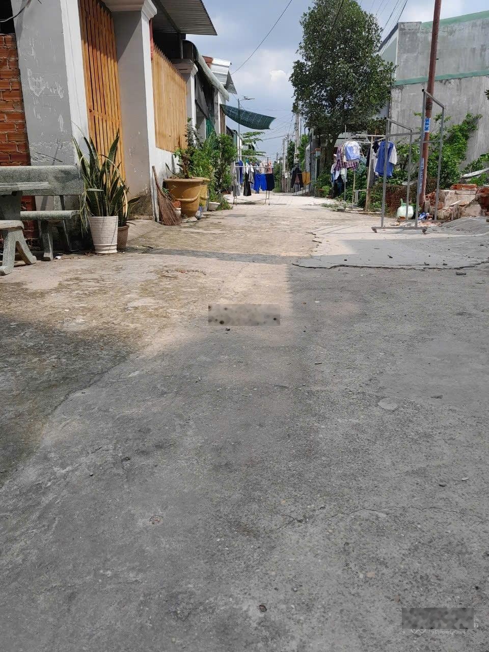 Nhánh 1/sẹc DX 06 Phú Mỹ, Thủ Dầu Một, Bình Dương, 96m2, full TC. LH: 0869899181