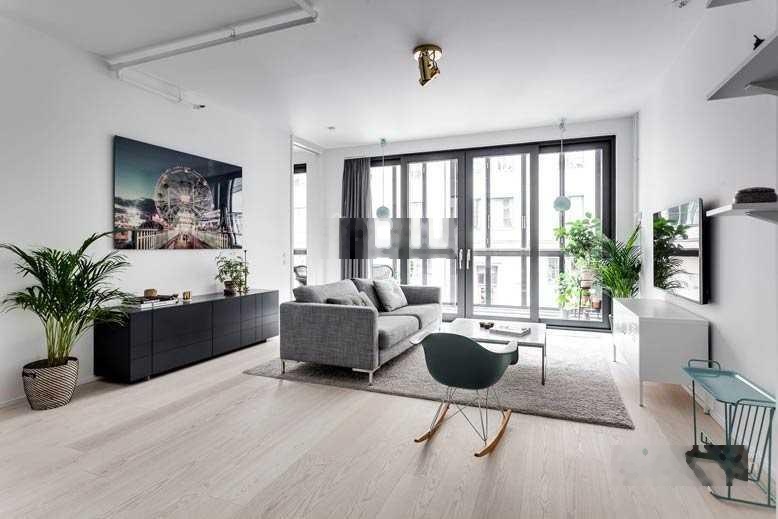 Tôi cần bán căn hộ T15 - CT2A Hoàng Cầu. DT 60m2, 2PN full nội thất view hồ đẹp. LH 0853641855