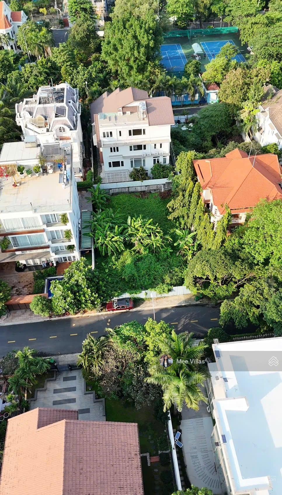 Ngộp bank chính chủ cần bán gấp đất biệt thự Nguyễn Văn Hưởng (DT 12x28, CN 337,8m2), giá chỉ 55 Tỷ