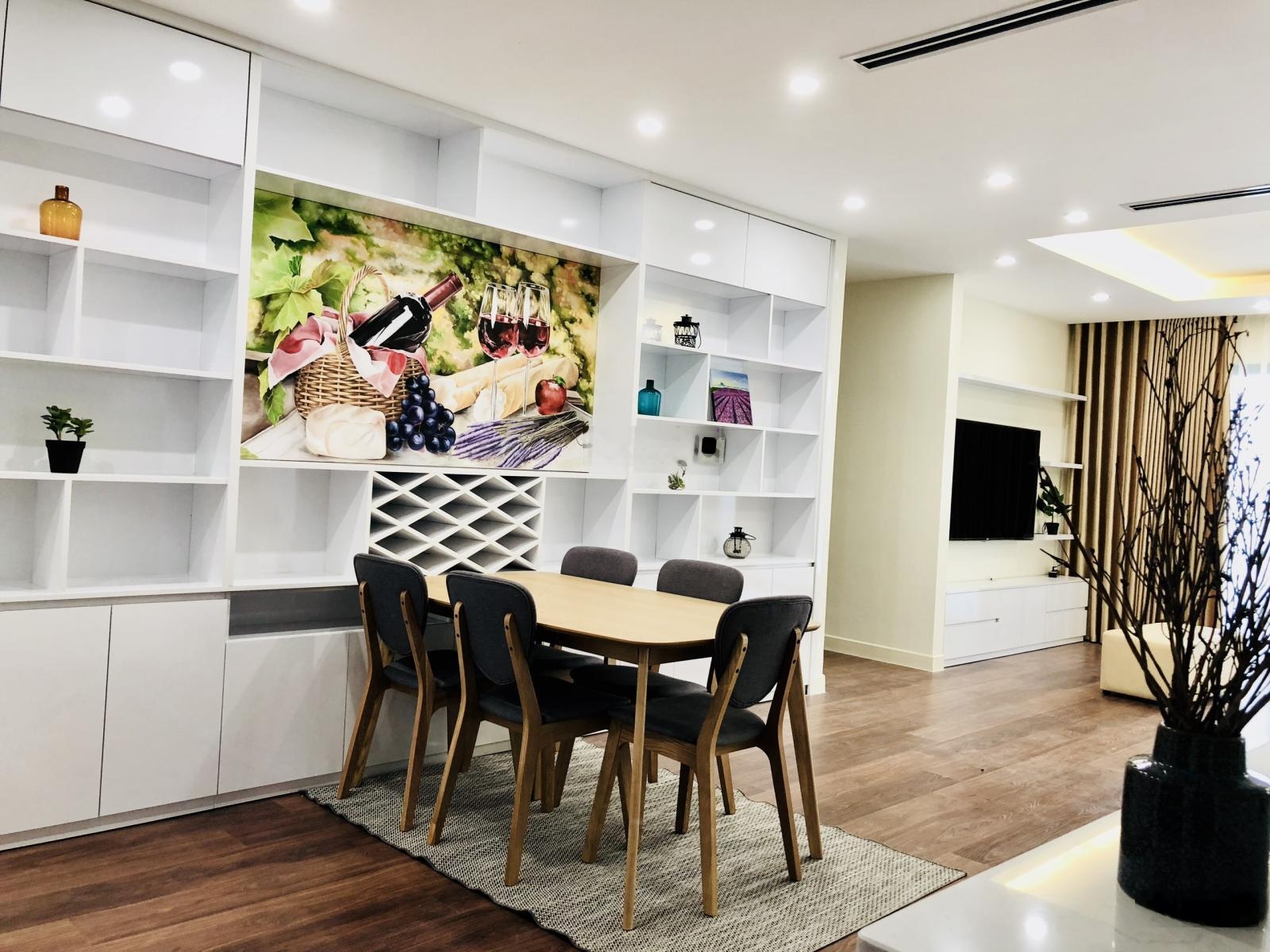 Cho thuê căn hộ Imperia Nguyễn Huy Tưởng 110m2, 3 ngủ, full, đẹp, giá 21 triệu/th. LH 0911614113