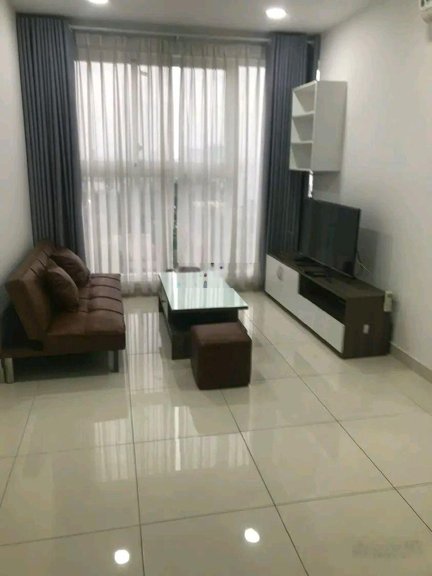 2PN/14tr cần cho thuê tại CHCC Cộng Hòa Garden. LH em: 0934977411 call/zalo