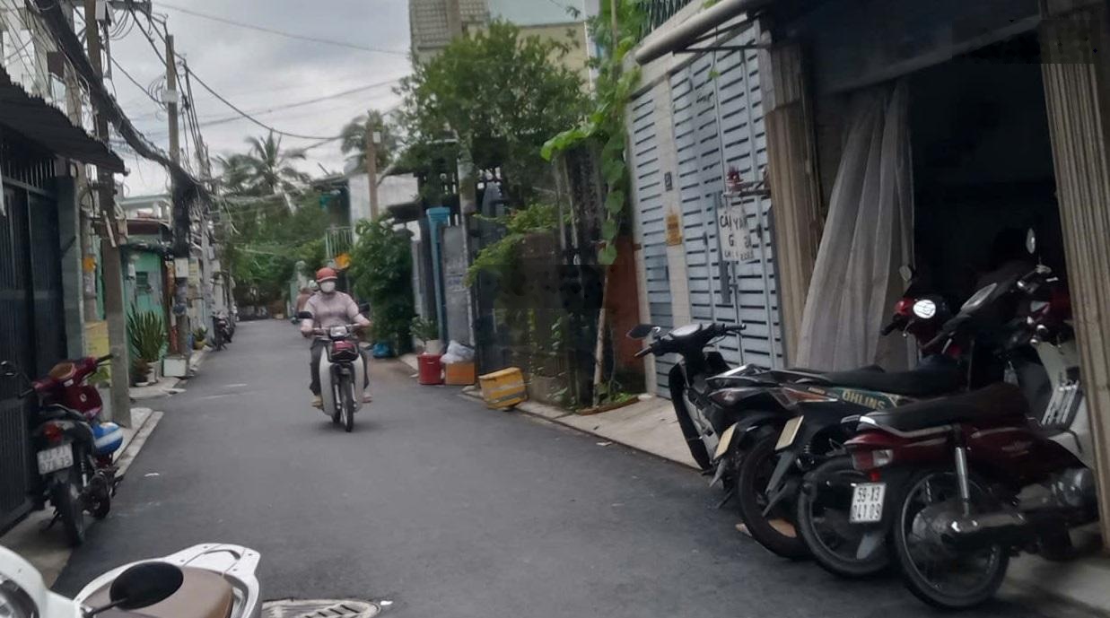 Bán nhà 128m2 SHR cấp 4 đường oto tránh nhau Hiệp Bình Thủ Đức 7 tỷ 5