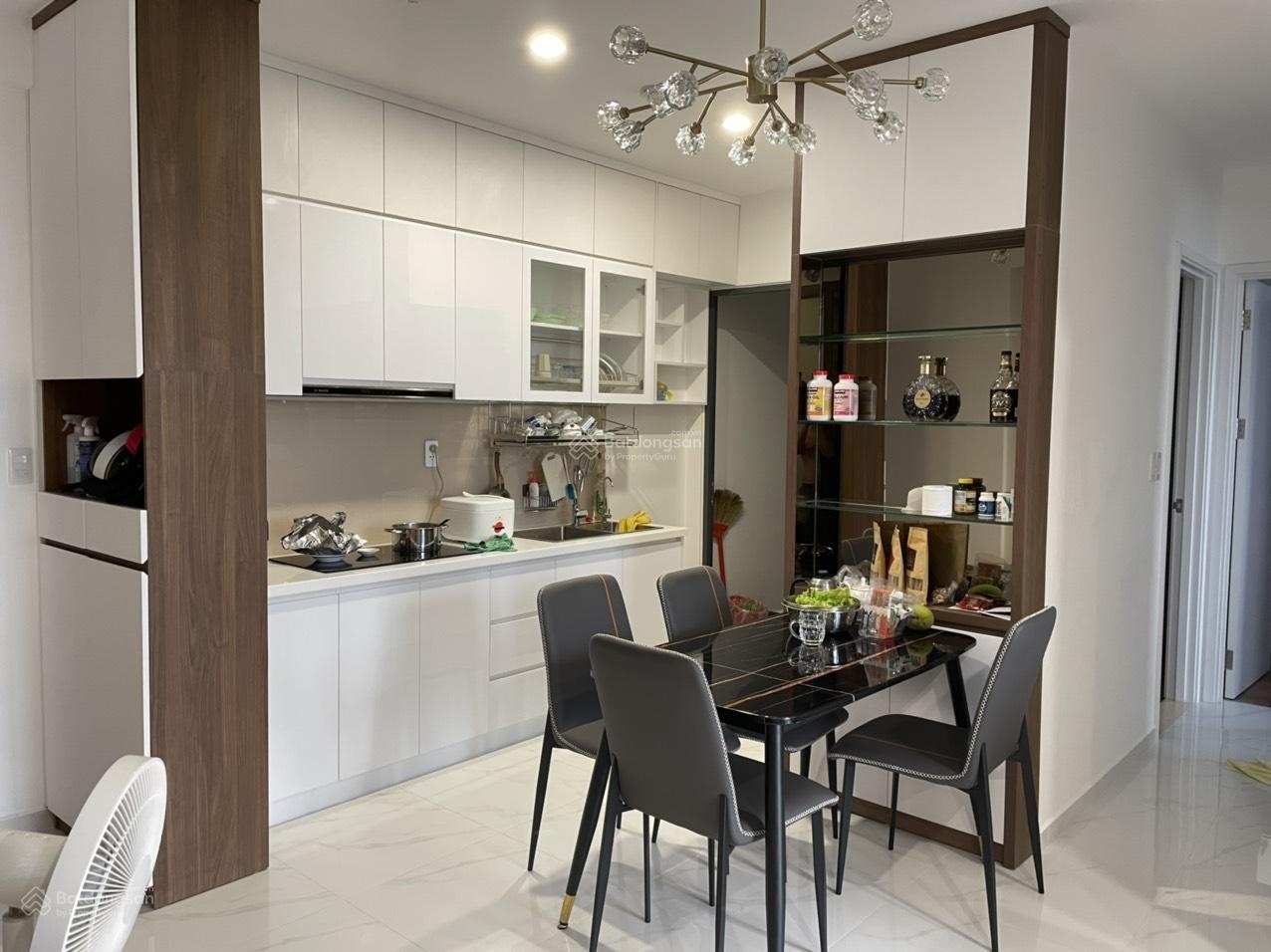 Cho thuê D'Lusso , 2p 13tr có nội thất 14-16tr, 3p 16,5 Triệu