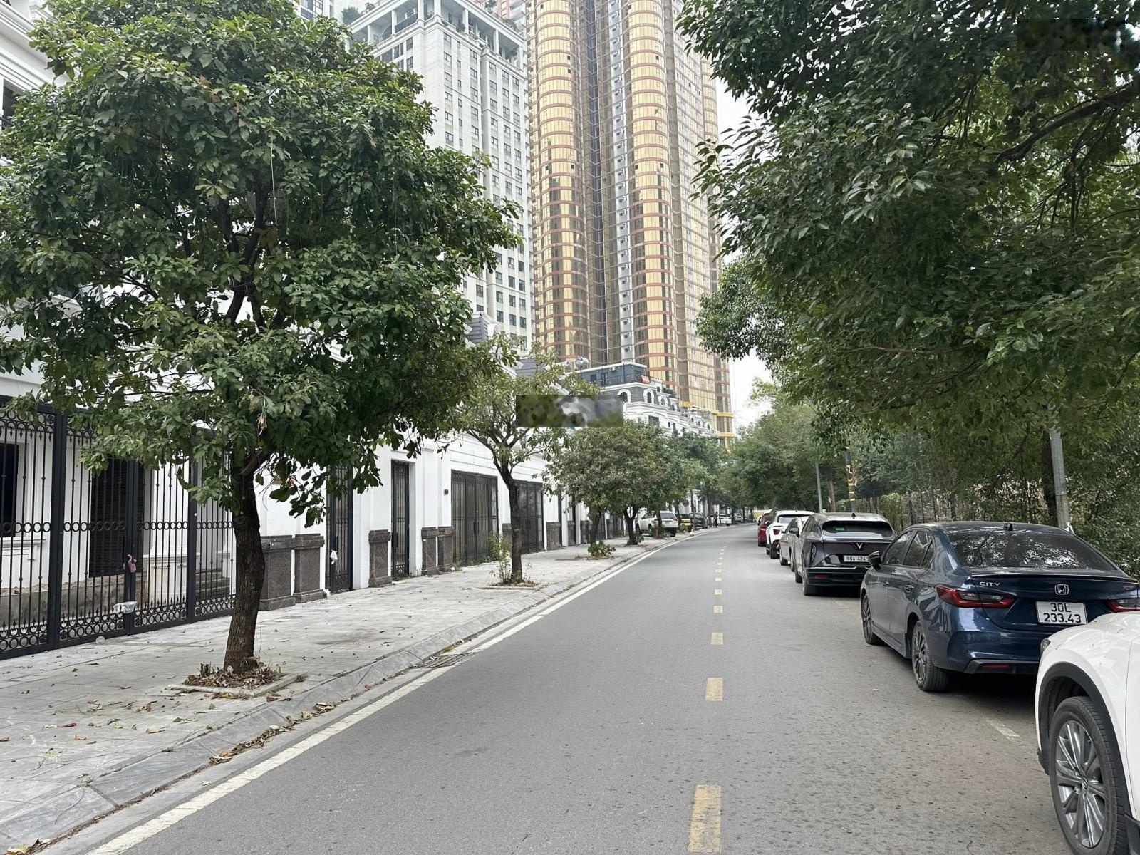 SIÊU PHẨM BIỆT THỰ SONG LẬP ROMAN PLAZA Tố Hữu. View thoáng 200m x 4t, mt 12m. Giá chào 50 tỷ TL.