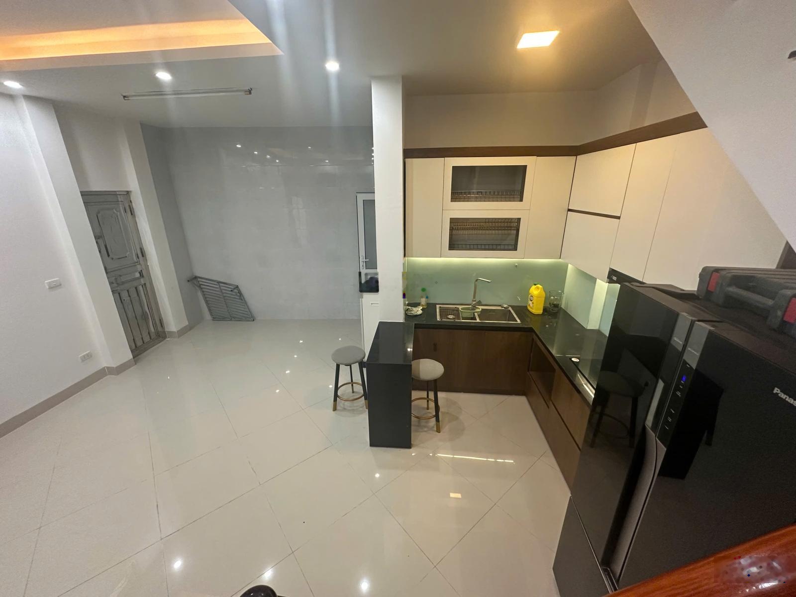 Nhà Giáp Nhị, Thịnh Liệt ngõ oto tận cửa (Chính Chủ)