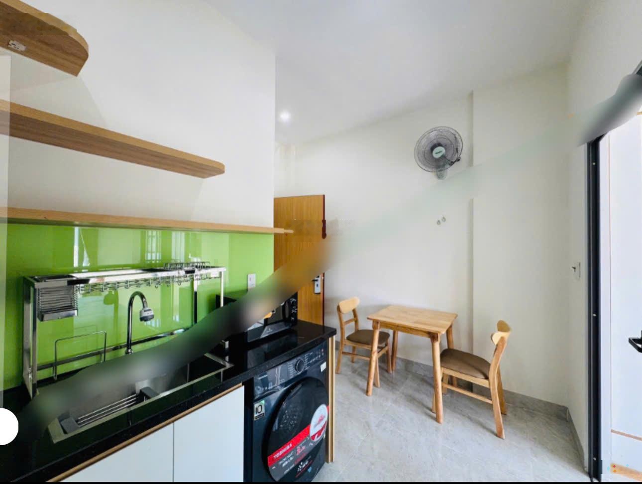 Bán tòa căn hộ 5 tầng mặt tiền đường Lý Văn Tố, trung tâm du lịch biển Mỹ Khê, thành phố Đà Nẵng