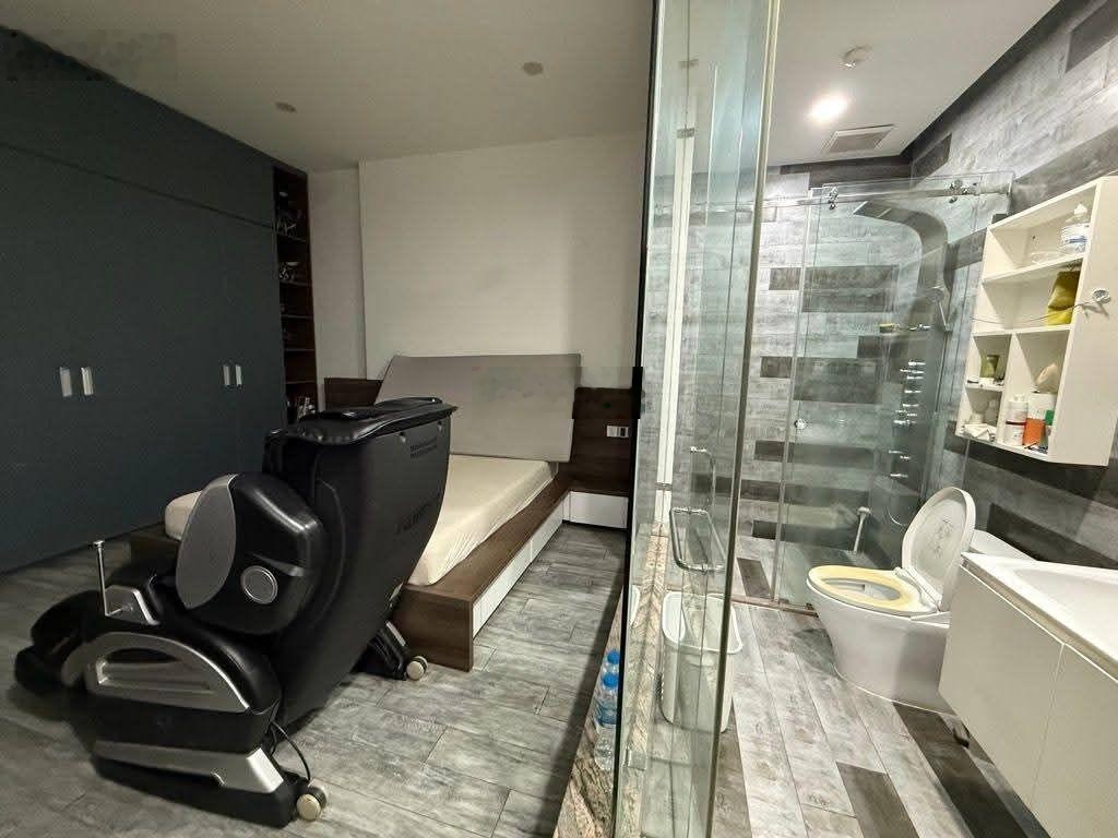 Chỉ 380 tỷ, 2200m2 nhà đất mt võ nguyên giáp, ngay ga metro phước longa.rẻ 30% tt,