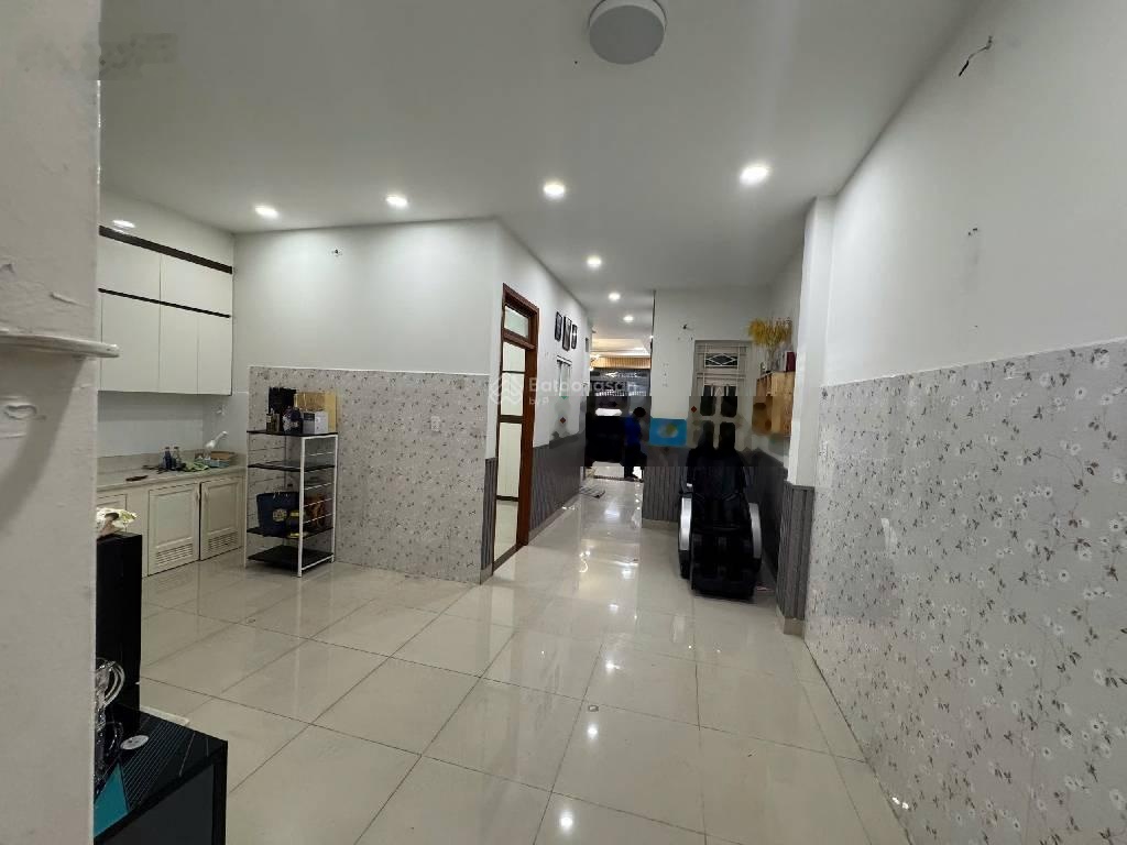 Siêu phẩm 3 tầng mới đẹp sát An Dương Vương 135m2 ngang 5.9m dòng tiền tốt nhỉnh 9 tỷ