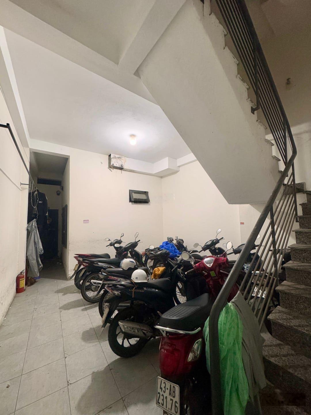 Gần biển mà trong phân khúc 9 tỷ, dt đất đến 113m2 ngang 6.2m, làm gì còn bđs dòng tiền đến 14pn?