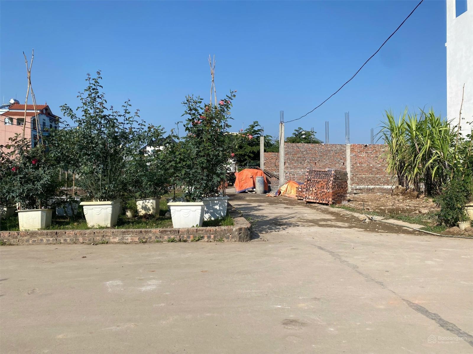 Bán nhanh lô góc 2 mặt tiền - 65m2 - full TC - trục chính - Ấp Tre Quang Minh