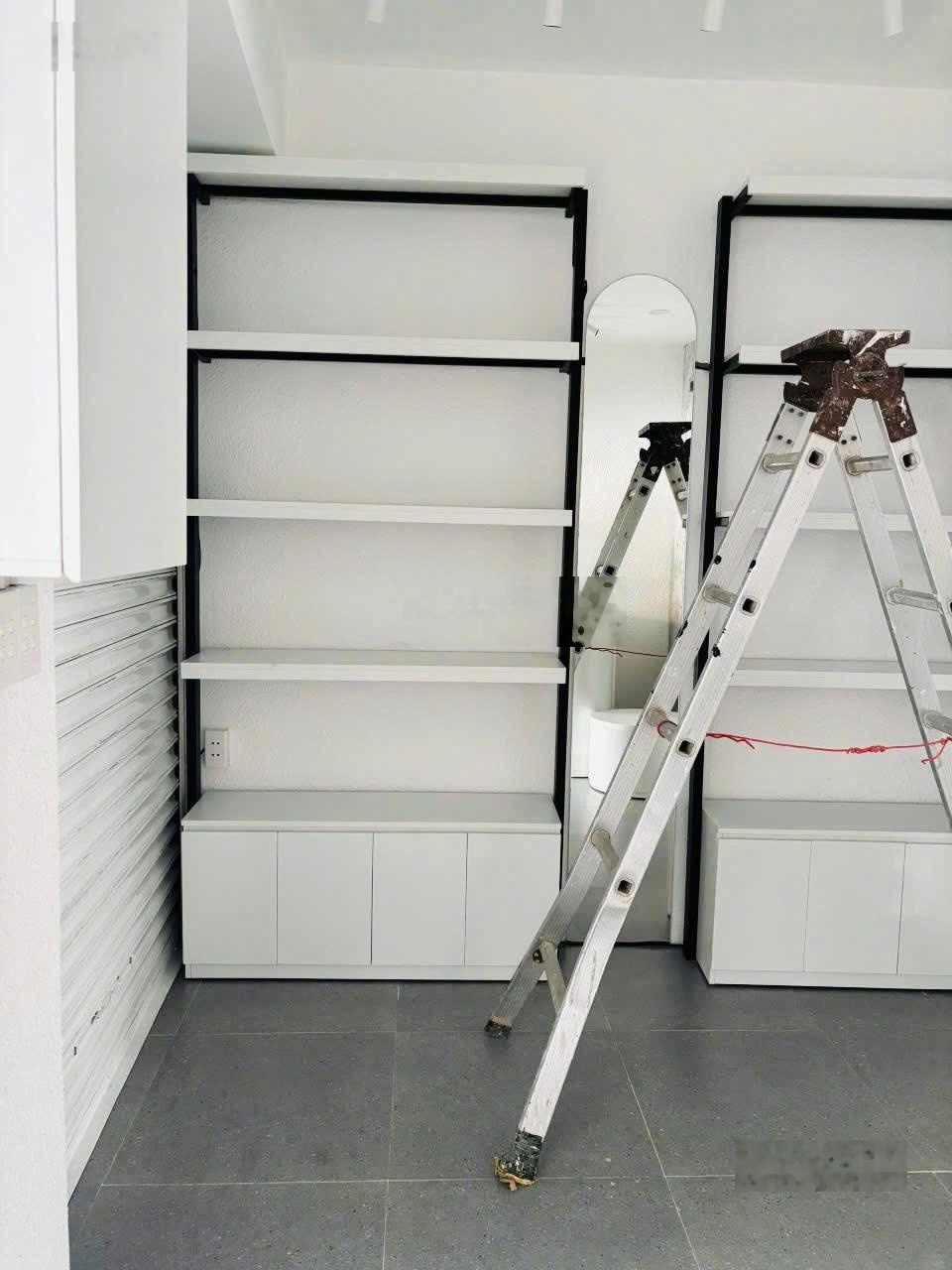 Mặt Tiền Chợ Hàn Cho Thuê - 60 Tr - Gọi Viet House