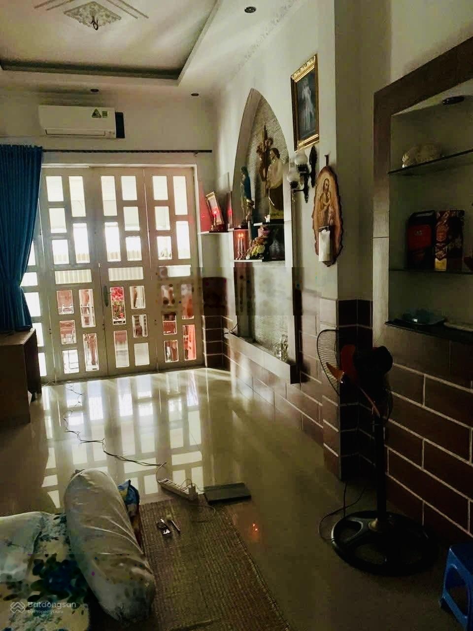 Mặt tiền giá hẻm - ngay bờ tham lương - xe tải tránh - 80m2 (4x20m) - 2 tầng - 6.x tỷ - khu xây dự