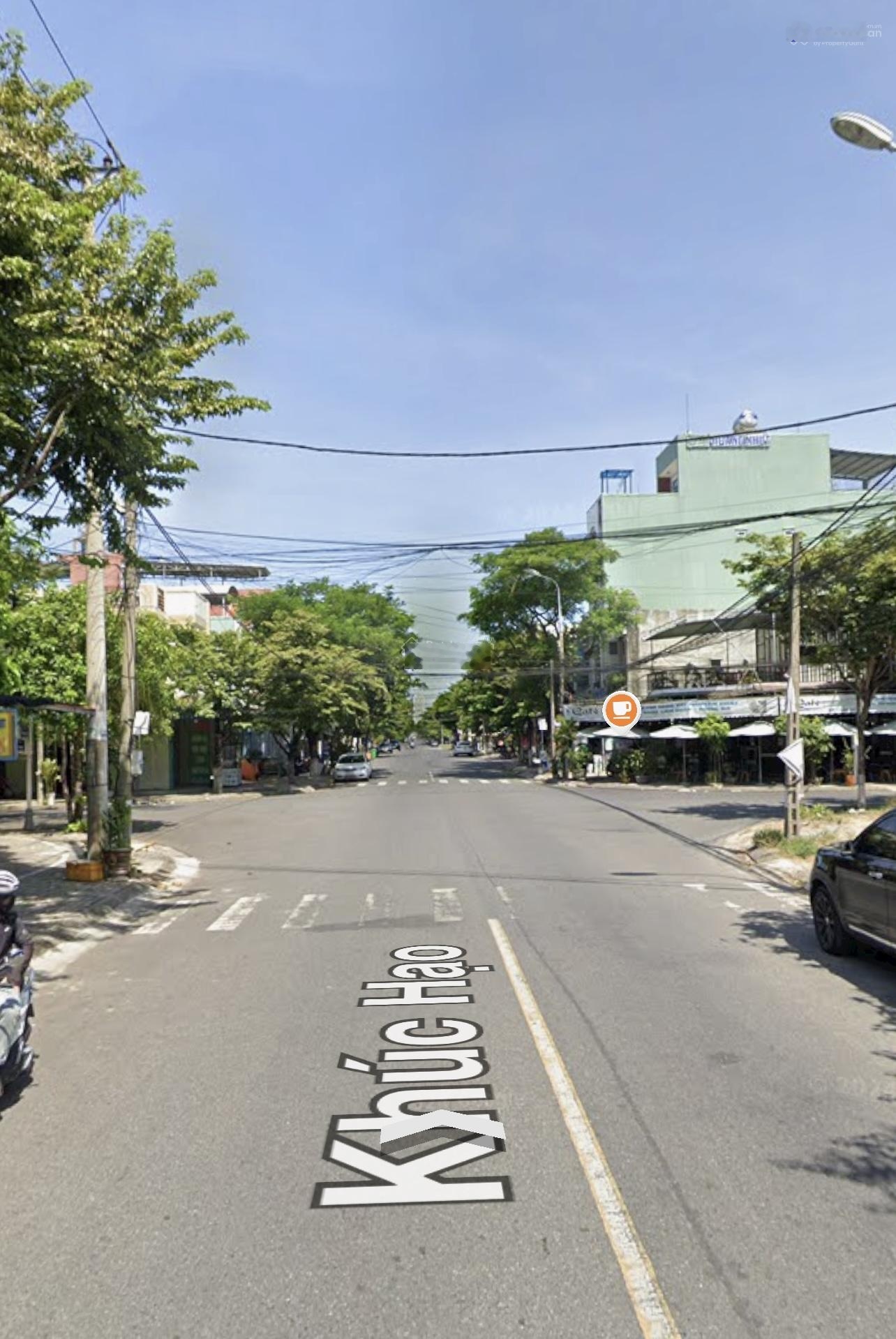 Chủ cần bán gấp lô đất đường Khúc Hạo, DT: 125m2, đường lớn 10.5 mét, xây nhà hoặc căn hộ đẹp